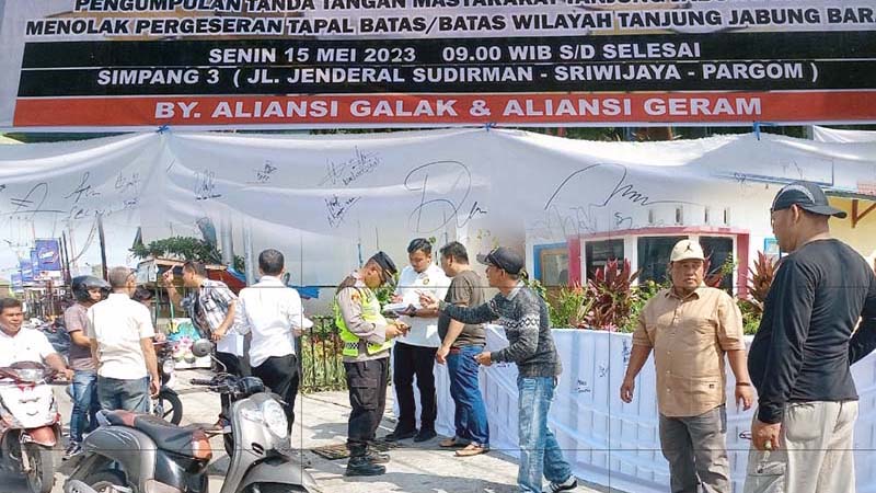 1000 Tanda Tangan Masyarakat Tolak Pergeseran Tapal Batas Tanjab Barat