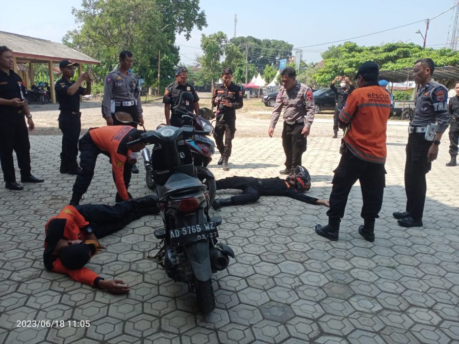 Anggota Senkom Mojogedang diberikan Diklat untuk Menuju Senkom PRIMA
