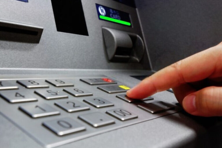 Batas Akhir Desember 2021, Cek Jadwal Migrasi Kartu ATM Magnetic Stripe ke Chip