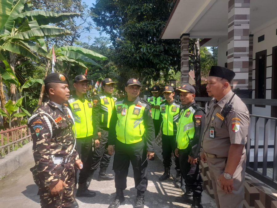 Bersama TNI-POLRI, Senkom Magelang Laksanakan Pengamanan Pengajian Akbar