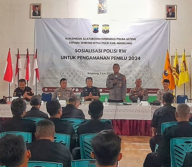 Di Hadapan Senkom Magelang , Polda Jateng Sosialisasikan Program Polisi RW