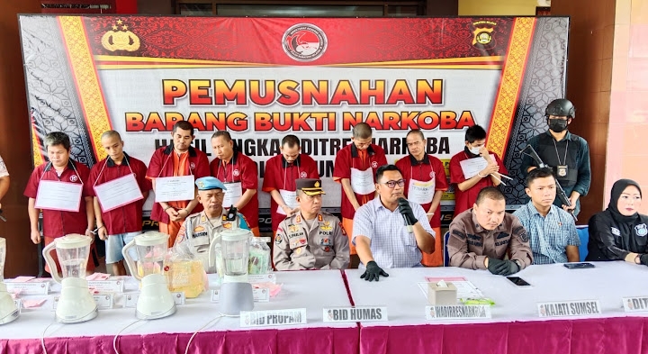 Ditresnarkoba Polda Sumsel Musnahkan 7,7 Kg Sabu-sabu dan 183 Butir Pil Ekstasi