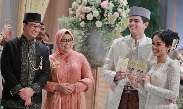 Gubenur Anies Baswedan Menikahkan Putrinya Dengan Seorang Dokter Muda, Siapakah Dia?