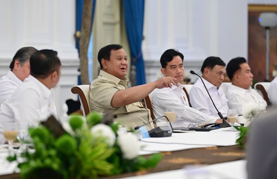 Hadiri Ratas Koperasi Desa Merah Putih, Wapres Kawal Percepatan Implementasi di Daerah