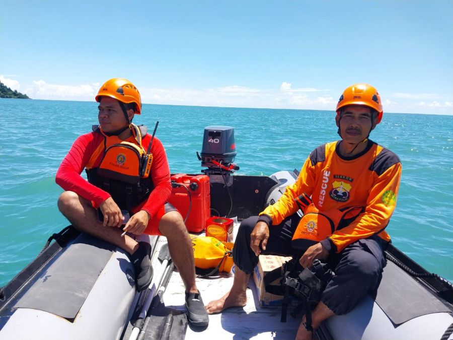 Hari Ketiga Anggota Senkom Ikut Susuri Laut Bersama Tim Siaga Rescuer SAR Manokwari