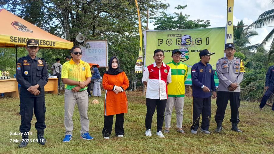Kawal Festival FORSGI Senkom Kotabaru Bersama Kades dan Polsek Setempat