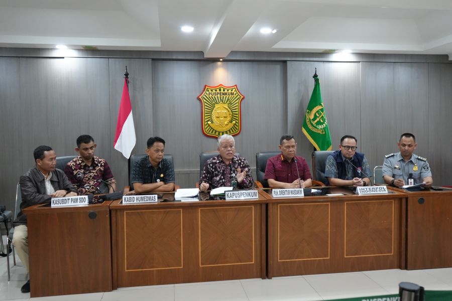 Kejagung Bersama NCB Interpol Pulangkan Subjek Red Notice Penipuan Al Naura