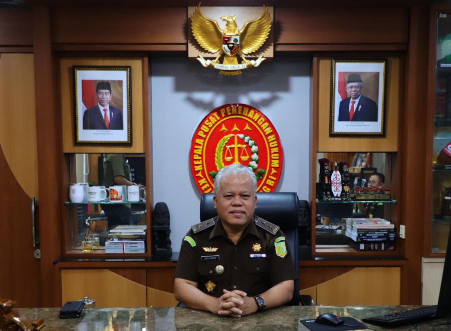 JAM PIDSUS Kejaksaan Agung Periksa 2 Saksi Terkait Kasus Emas Surabaya