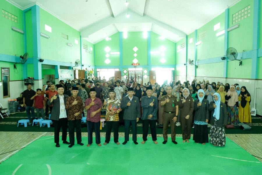 Kejakri Salatiga Gelar Penyuluhan Hukum Dalam Temu Remaja LDII Kota Salatiga