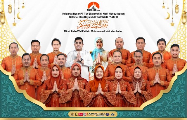 Keluarga Besar Tursina Tour Mengucapkan 