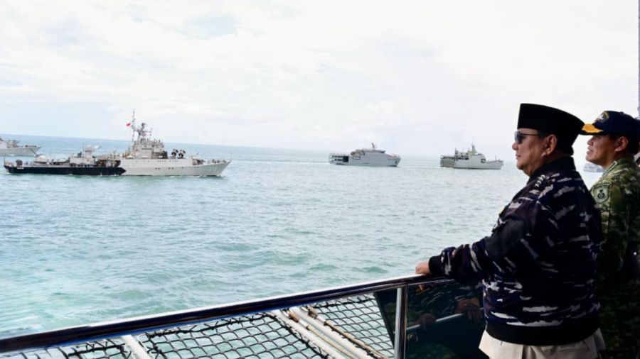 Kemegahan Armada Nusantara: Presiden Prabowo Saksikan Demo Laut TNI AL di Teluk Jakarta