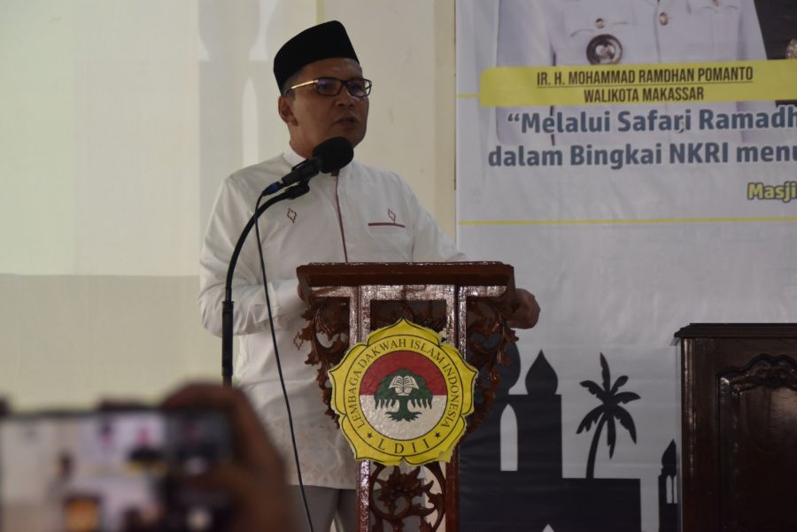 Kepala Kejari Makassar Sampaikan Pentingnya Sadar Hukum di Pengajian Umum LDII