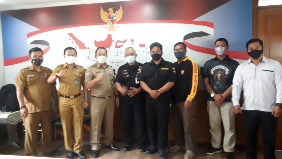 Kepala Kesbangpol Membuka Verifikasi Pendaftaran Ormas Kota Bandung
