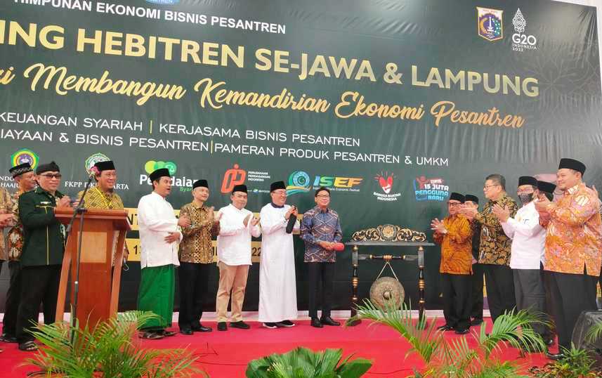 Luar Biasa, Ponpes Minhaajurrosyidiin Fasilitasi BI-Hebitren Gelar Pameran dan Business Matching
