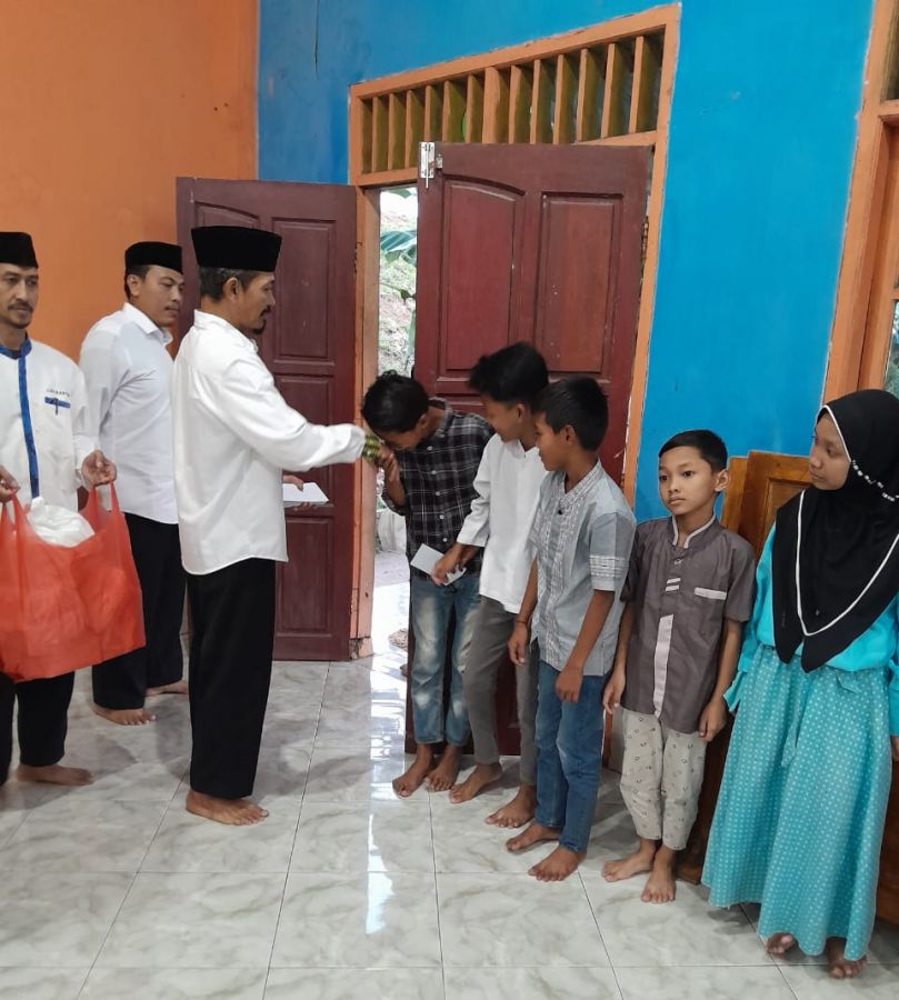 PC LDII Kragilan Gelar Acara Penyaluran Santunan Untuk Anak Yatim dan Bukber