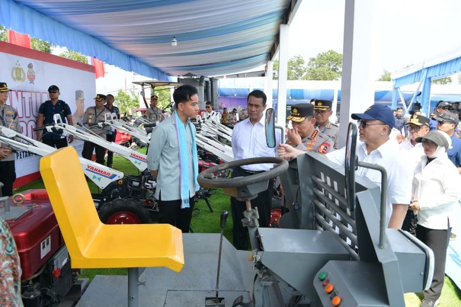 Wapres Dukung Polri Perkuat Kemandirian Pangan Lewat Penanaman Jagung dan Penebaran Benih Ikan