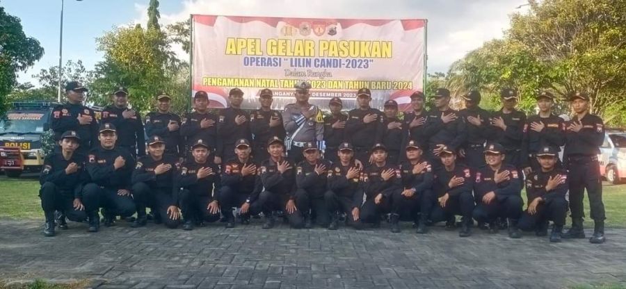 Polres Karanganyar Laksanakan Apel Gelar Pasukan Dalam Rangka Operasi Lilin Candi 2023