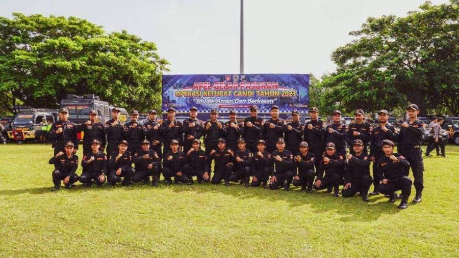 Polres Karanganyar Laksanakan Apel Gelar Pasukan Operasi Ketupat Candi Tahun 2023