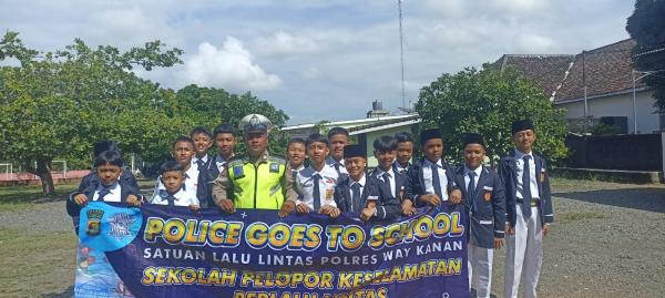 Polres Way Kanan Gelar Police Goes To School