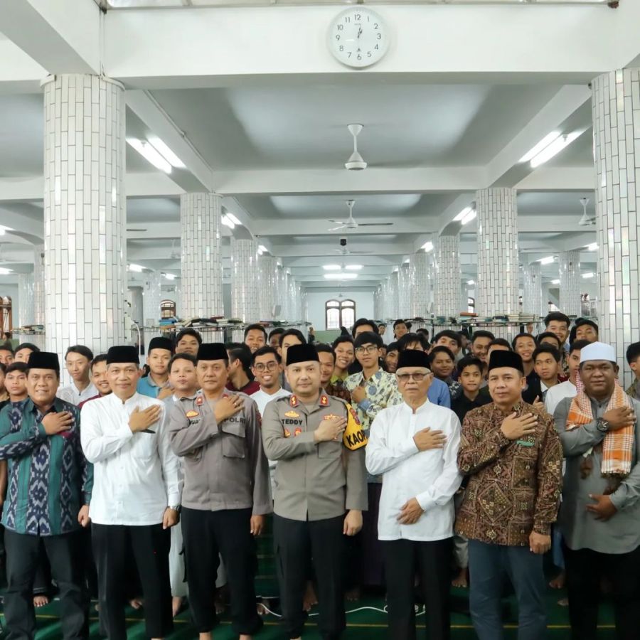 Pondok Burengan Kediri Didatangi Banyak Polisi, Ada Apa?