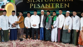 Ponpes Minhaajurrosyidiin Hadiri Silaturahim Pesantren ISEF 2025, Dukung Penguatan Ekonomi Syariah
