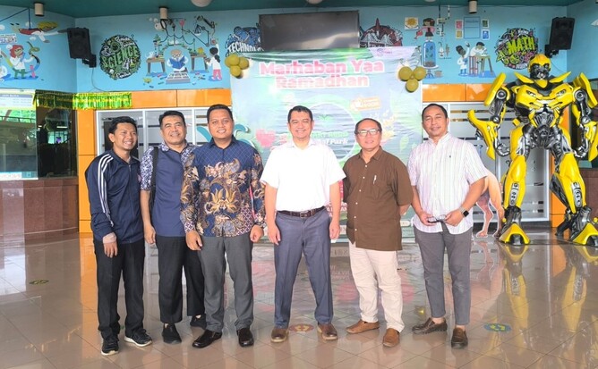PRSI Jajaki Kolaborasi Edukasi Robotika Bersama Indonesia Science Center di TMII