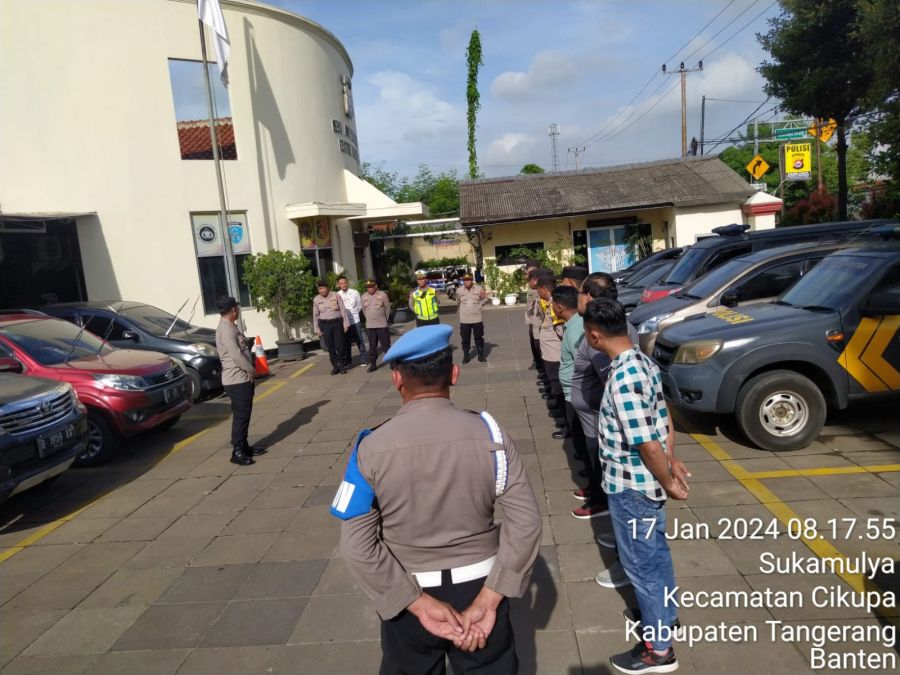 Rutin dan Tertib, Apel Pagi Personil Polsek Cikupa: Laporan Kapolsek Cikupa
