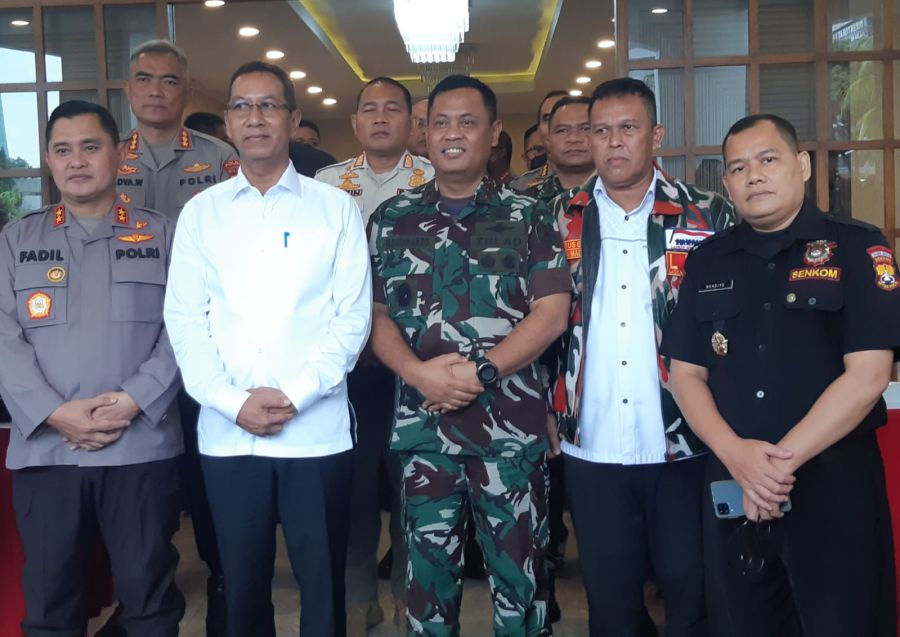Senkom Hadiri Seminar