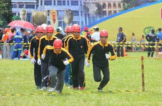 Senkom Rescue Bersama Basarnas Lakukan Pelatihan Mitigasi Bencana di Kampung Santri Ponpes Bairuha