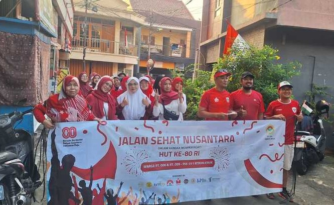 Yayasan Al-Manshurin Bersama LDII Kebon Jeruk Gelar Jalan Sehat Meriahkan HUT RI ke-80