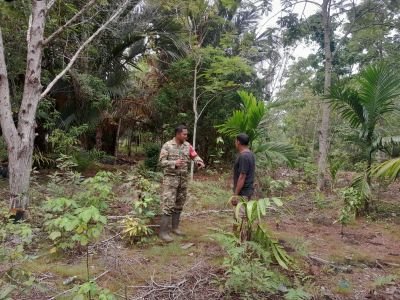 Babinsa Koramil 06/Merbau Bersama Masyarakat Laksanakan Patroli Karhutla di Desa Baran Melintang