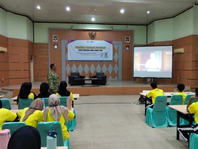 Bangun Semangat Generasi Muda, Babinsa Koramil 05/Sail Berikan Motivasi kepada Siswa SMA