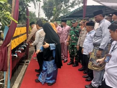BANTUAN SUMUR BOR BAZNAS RIAU RESMI DISERAHKAN DI PARIT AMAN, SERDA Y PURBA HADIRI PERESMIAN